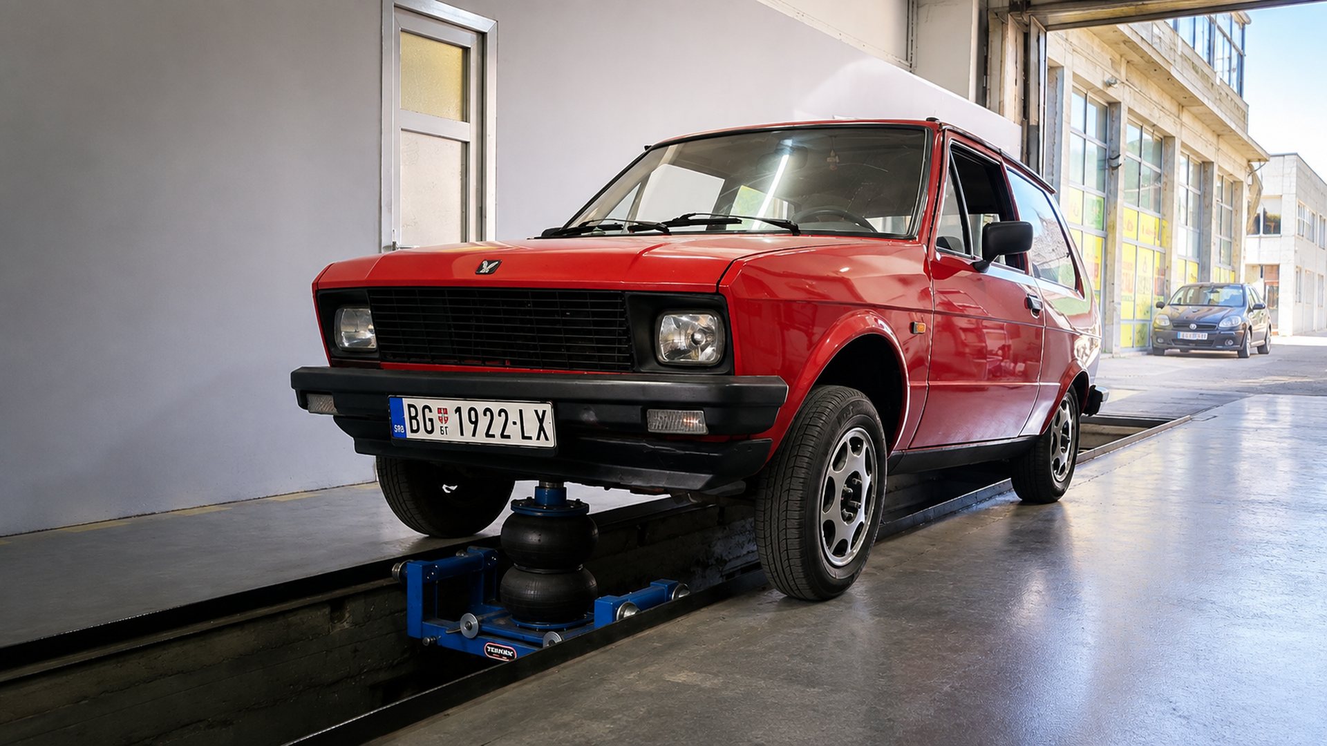 Tehnički pregled vozila na stazi — LA-AND AUTO, Rakovica, Beograd